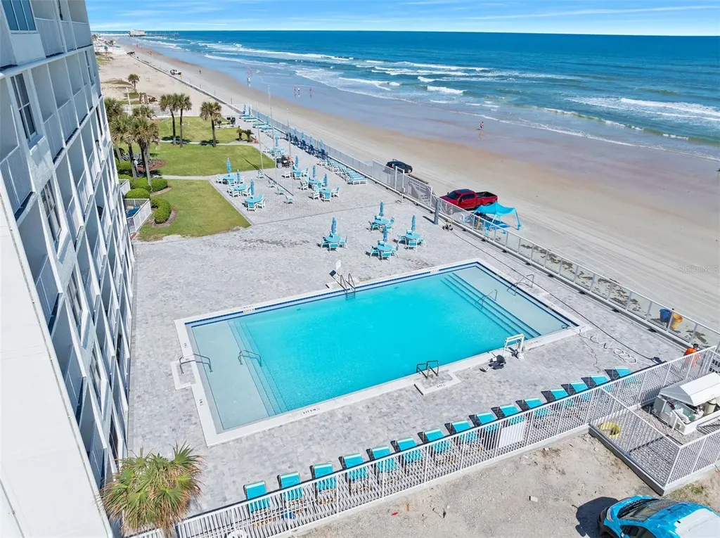 935 S Atlantic Avenue Daytona Beach FL 32118