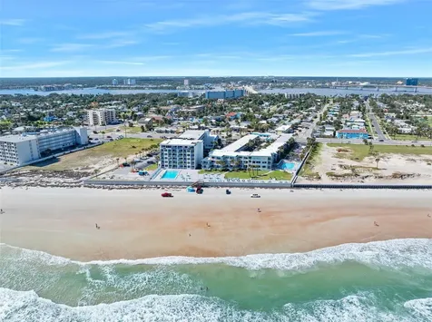 935 S Atlantic Avenue Daytona Beach FL 32118