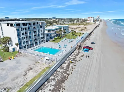 935 S Atlantic Avenue Daytona Beach FL 32118
