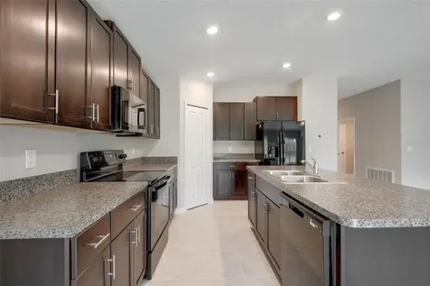 7122 Samuel Ivy Drive Tampa FL 33619