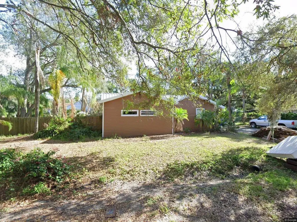5813 Rose Lane Tampa FL 33619