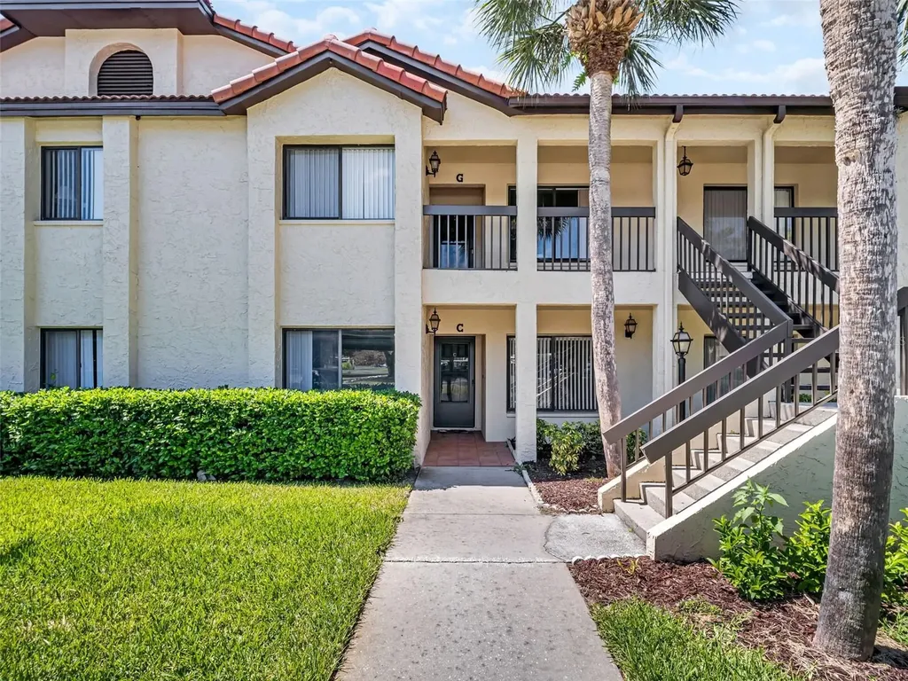 1801 E Lake Road Palm Harbor FL 34685