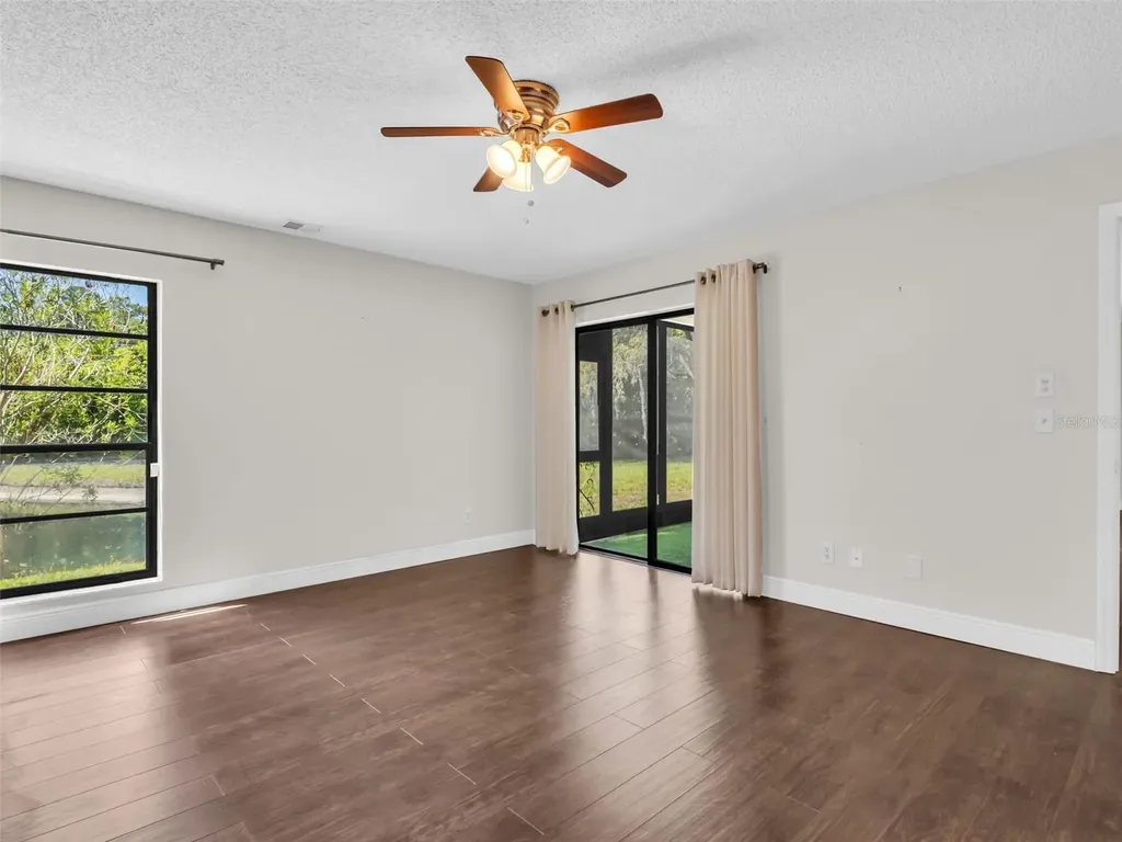 1801 E Lake Road Palm Harbor FL 34685