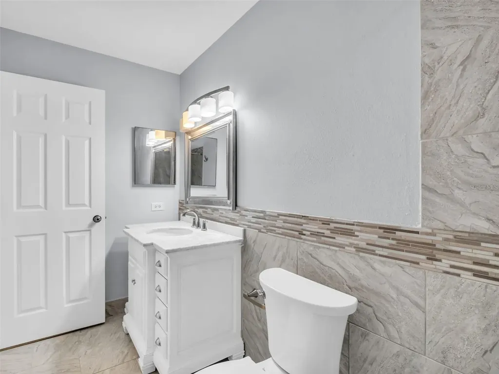 1801 E Lake Road Palm Harbor FL 34685