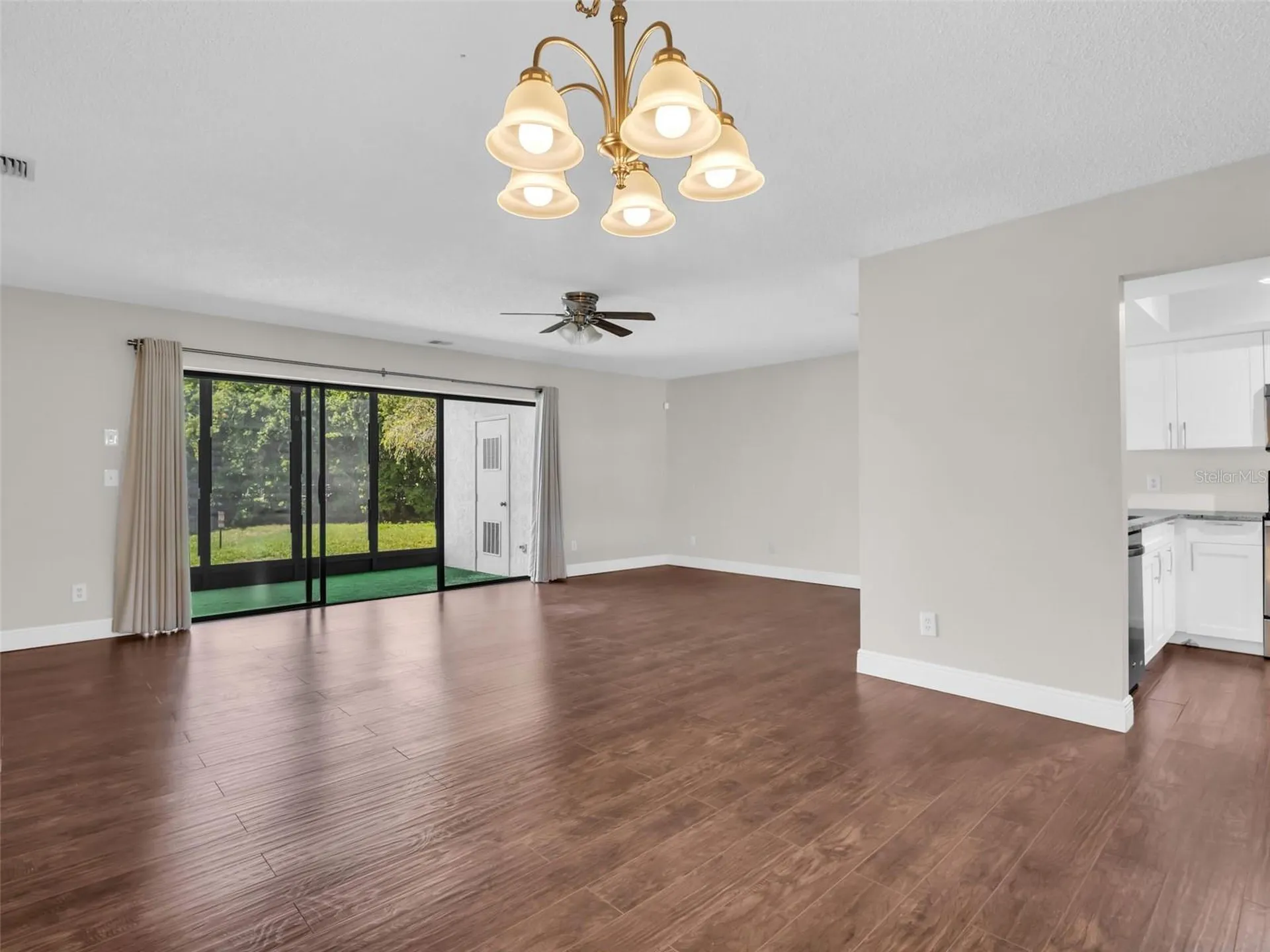 1801 E Lake Road Palm Harbor FL 34685