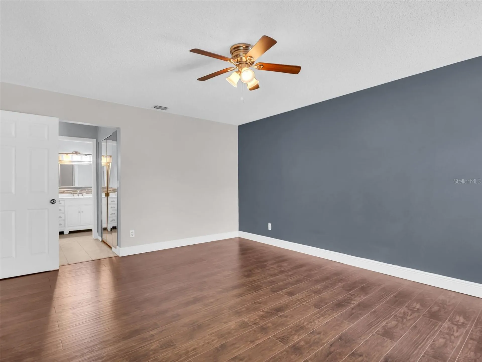 1801 E Lake Road Palm Harbor FL 34685