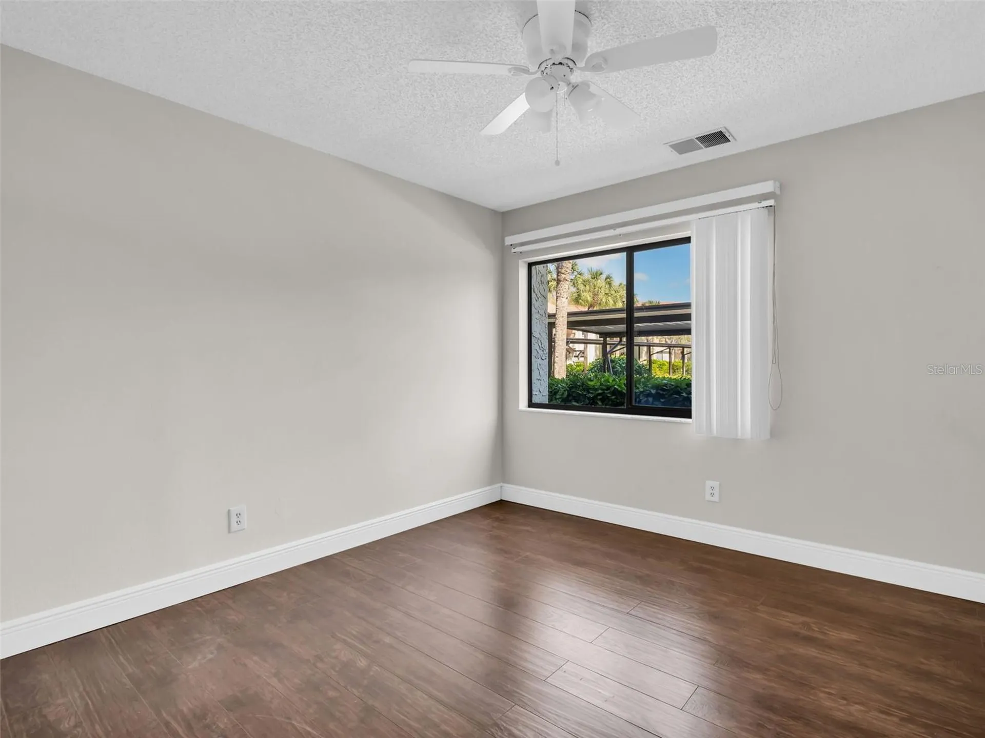 1801 E Lake Road Palm Harbor FL 34685
