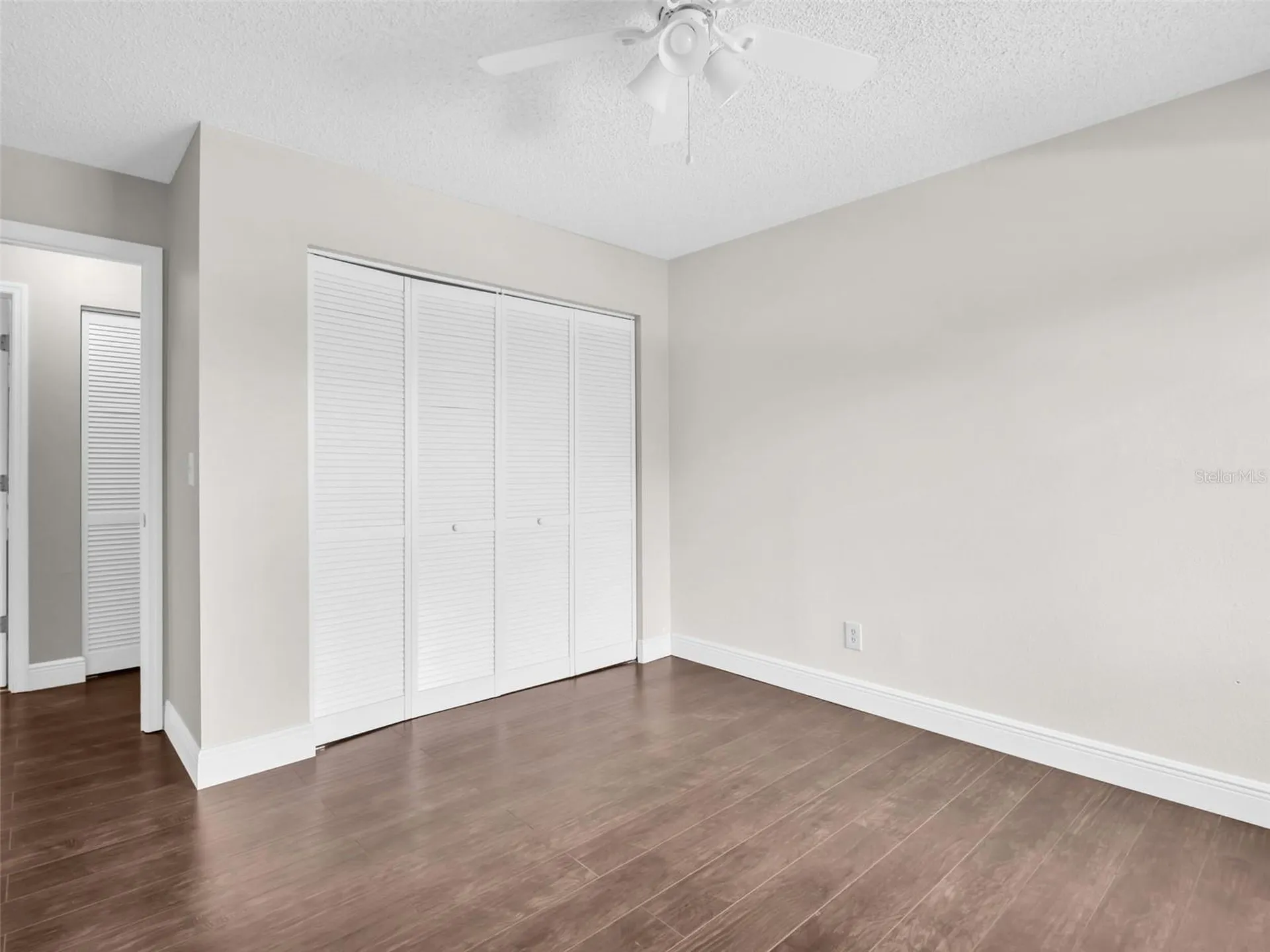 1801 E Lake Road Palm Harbor FL 34685