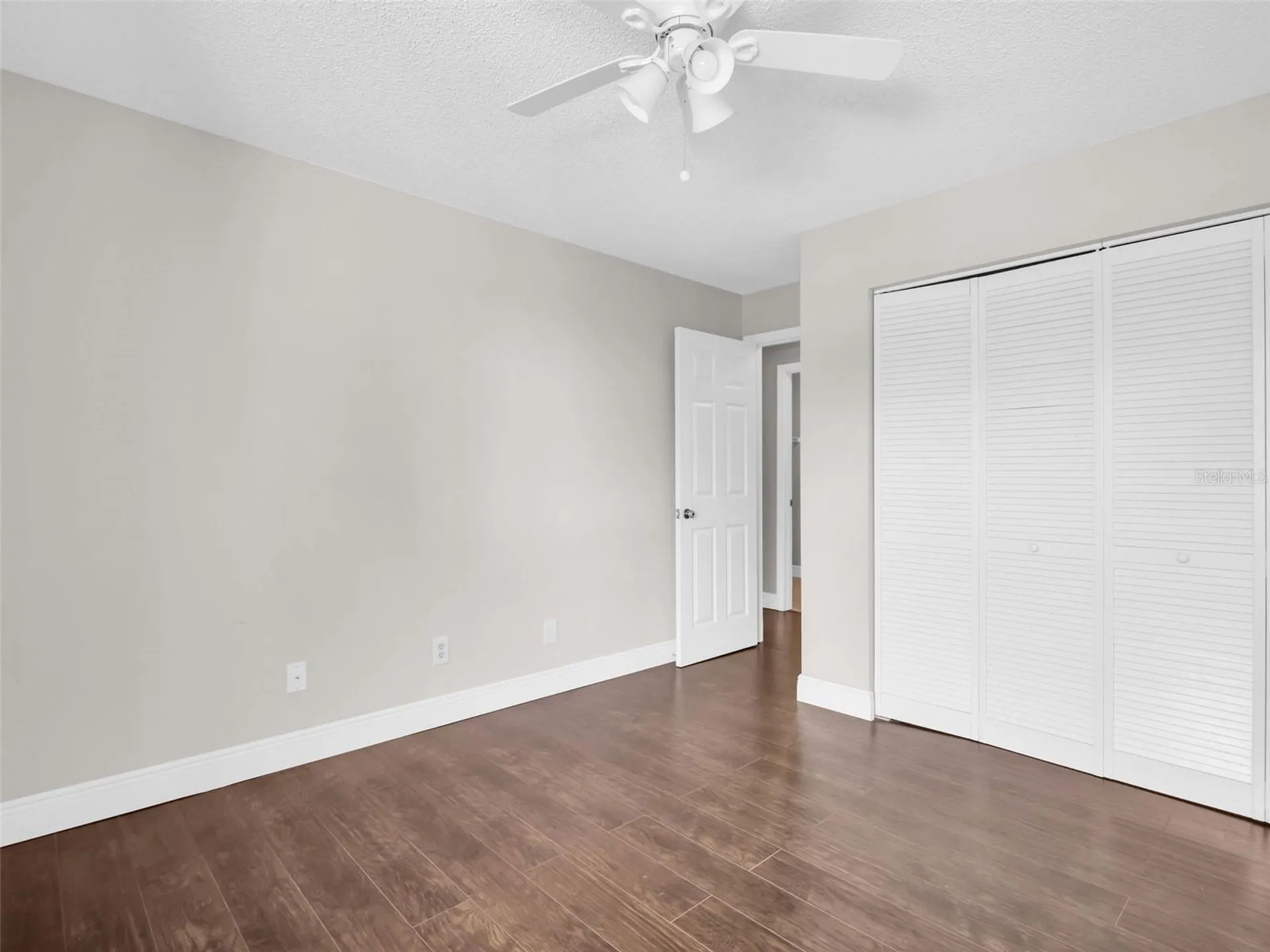 1801 E Lake Road Palm Harbor FL 34685