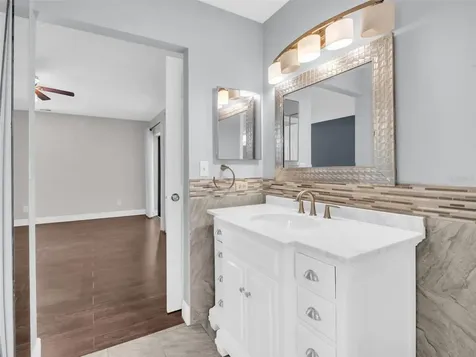 1801 E Lake Road Palm Harbor FL 34685