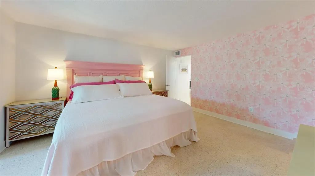 718 Spanish Drive N Longboat Key FL 34228