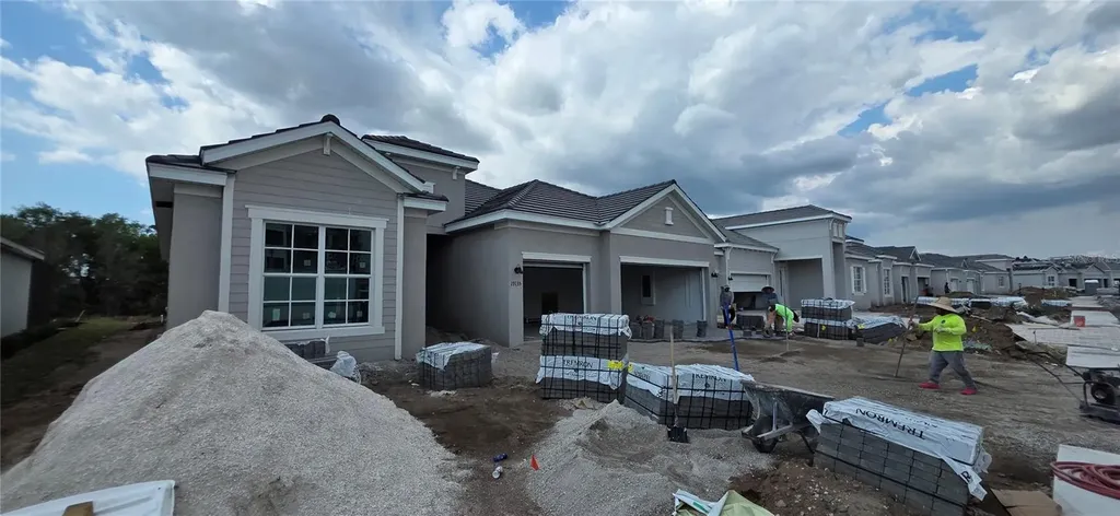 19135 Scallop Loop Bradenton FL 34211