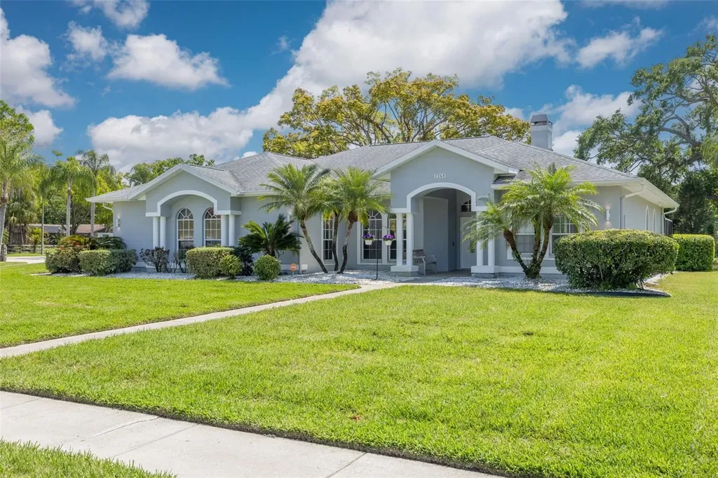 2268 Serenity Lane Palm Harbor FL 34683