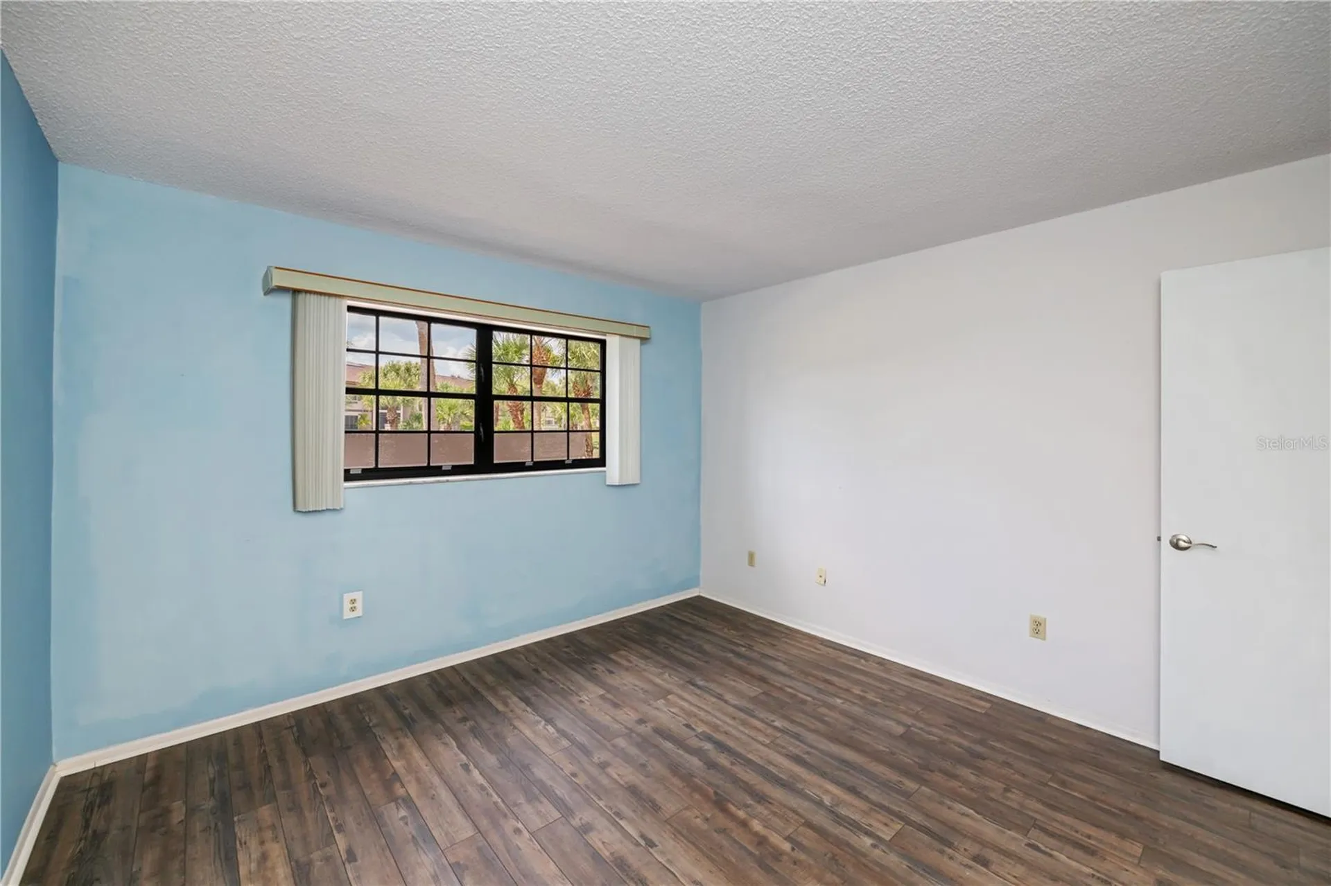 1515 Forrest Nelson Boulevard Port Charlotte FL 33952