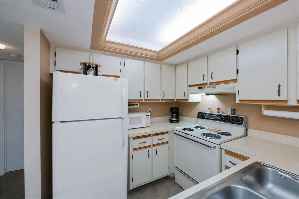 19505 Quesada Avenue Port Charlotte FL 33948