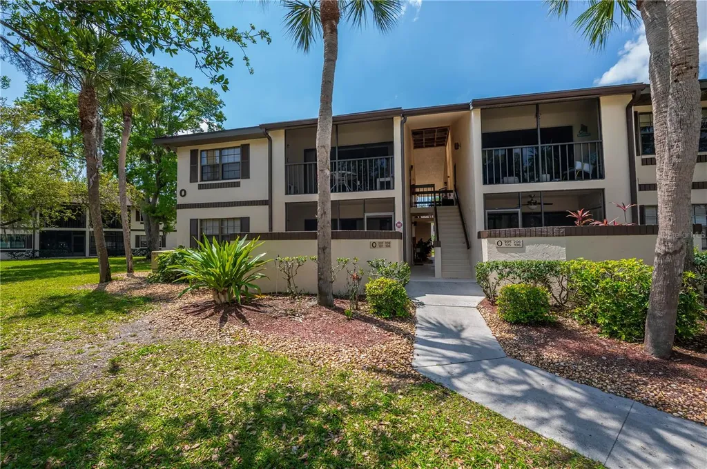19505 Quesada Avenue Port Charlotte FL 33948