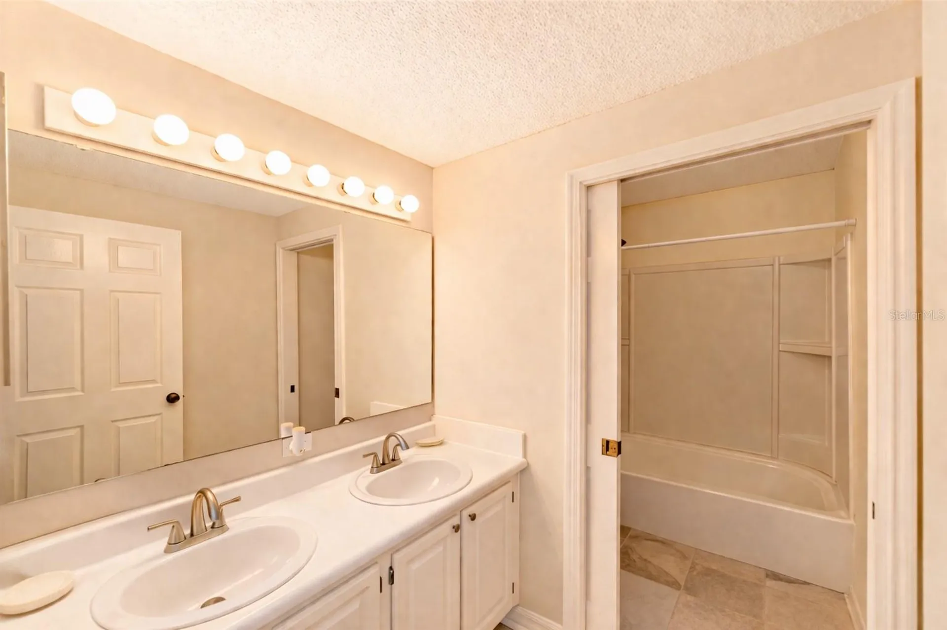 10000 SW 52nd Avenue Gainesville FL 32608
