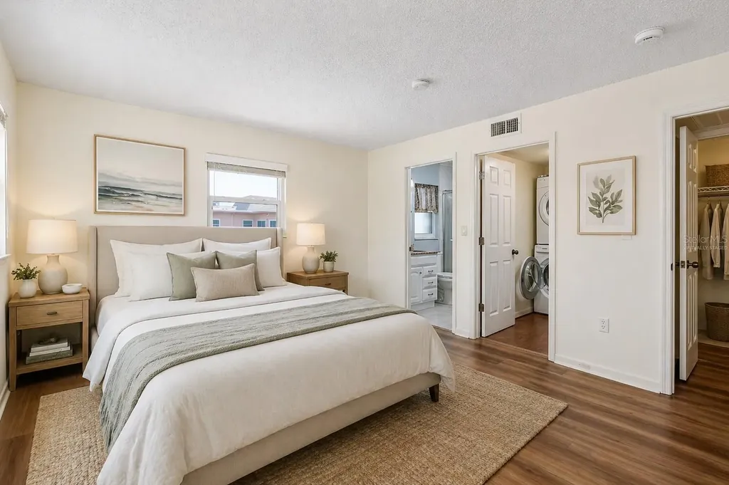 7001 Place De La Paix South Pasadena FL 33707