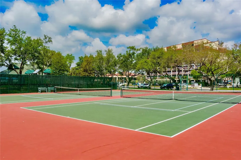 7001 Place De La Paix South Pasadena FL 33707