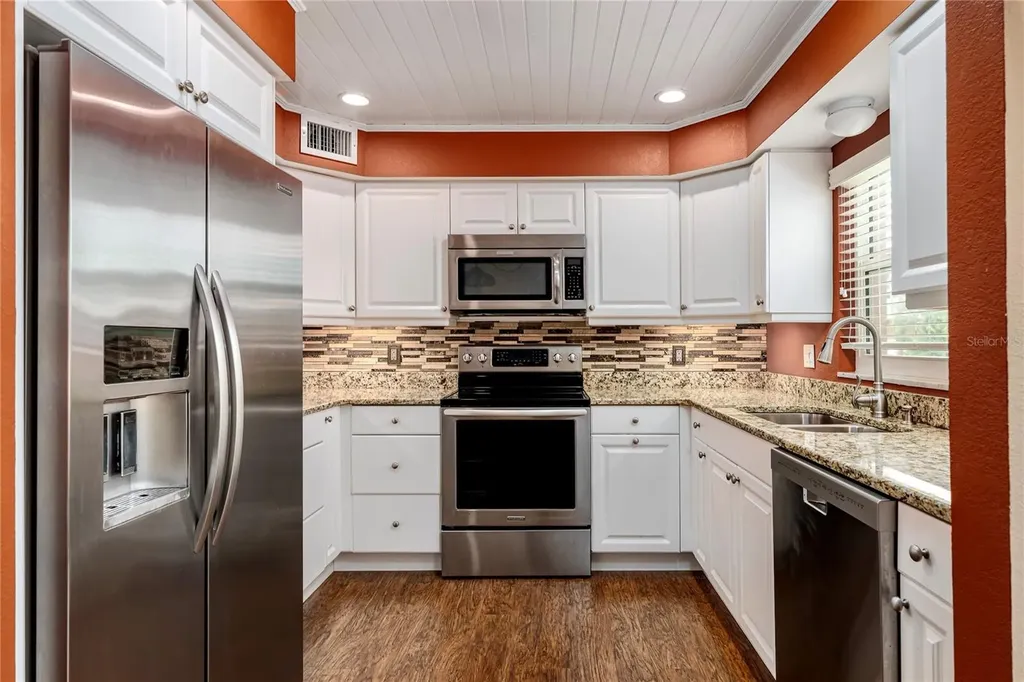 7001 Place De La Paix South Pasadena FL 33707
