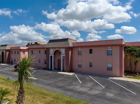 7001 Place De La Paix South Pasadena FL 33707