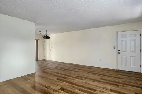 7001 Place De La Paix South Pasadena FL 33707