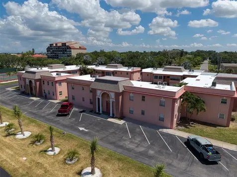 7001 Place De La Paix South Pasadena FL 33707
