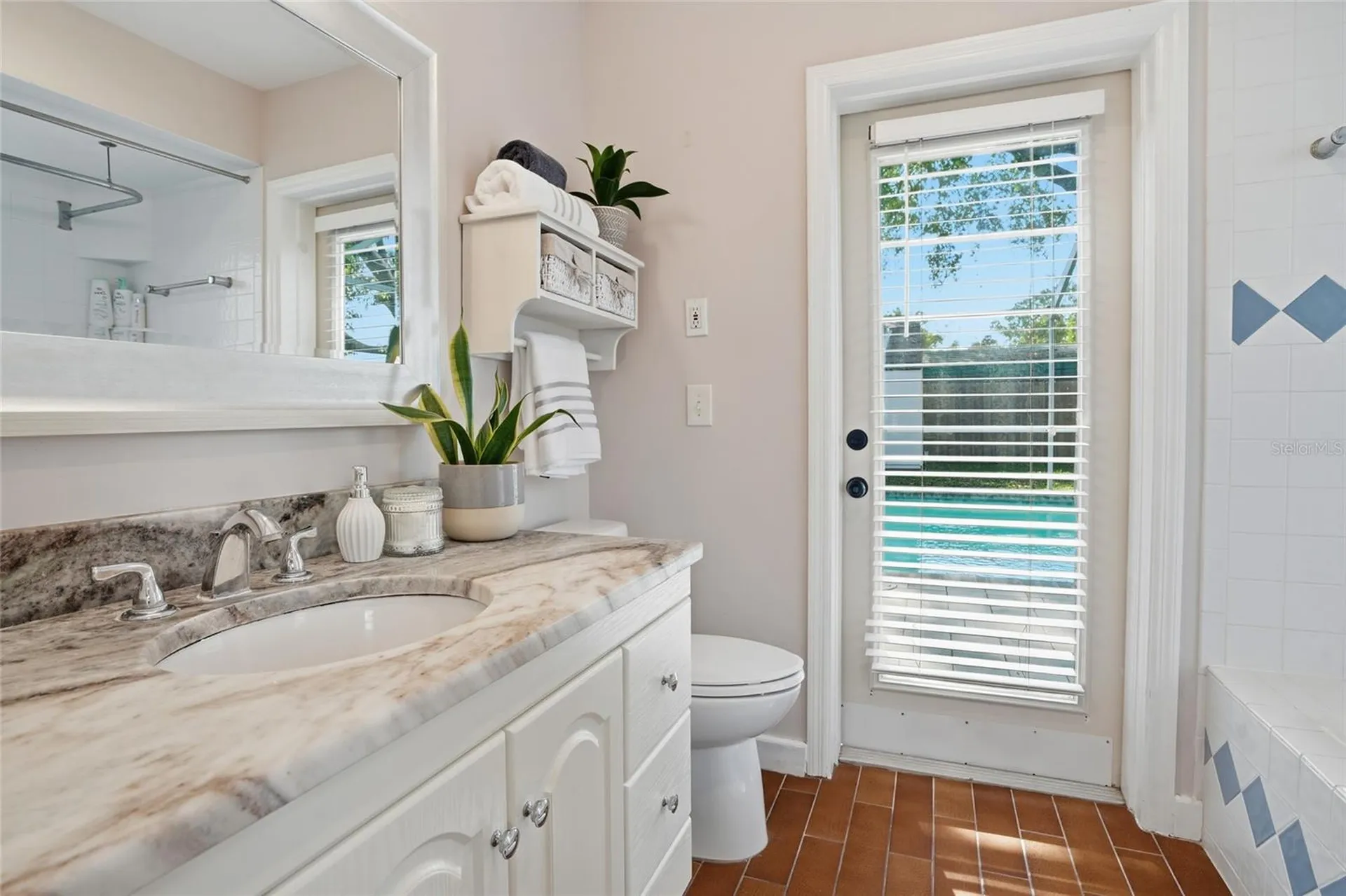 1349 78th Avenue N St Petersburg FL 33702