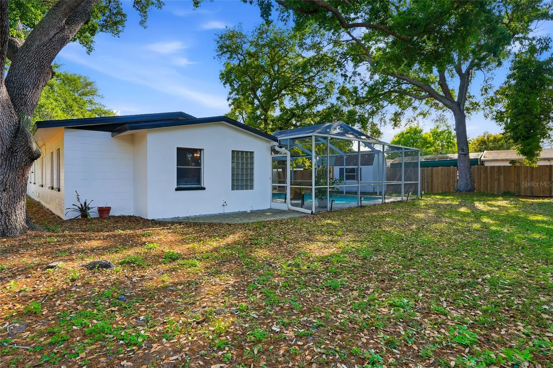 1349 78th Avenue N St Petersburg FL 33702