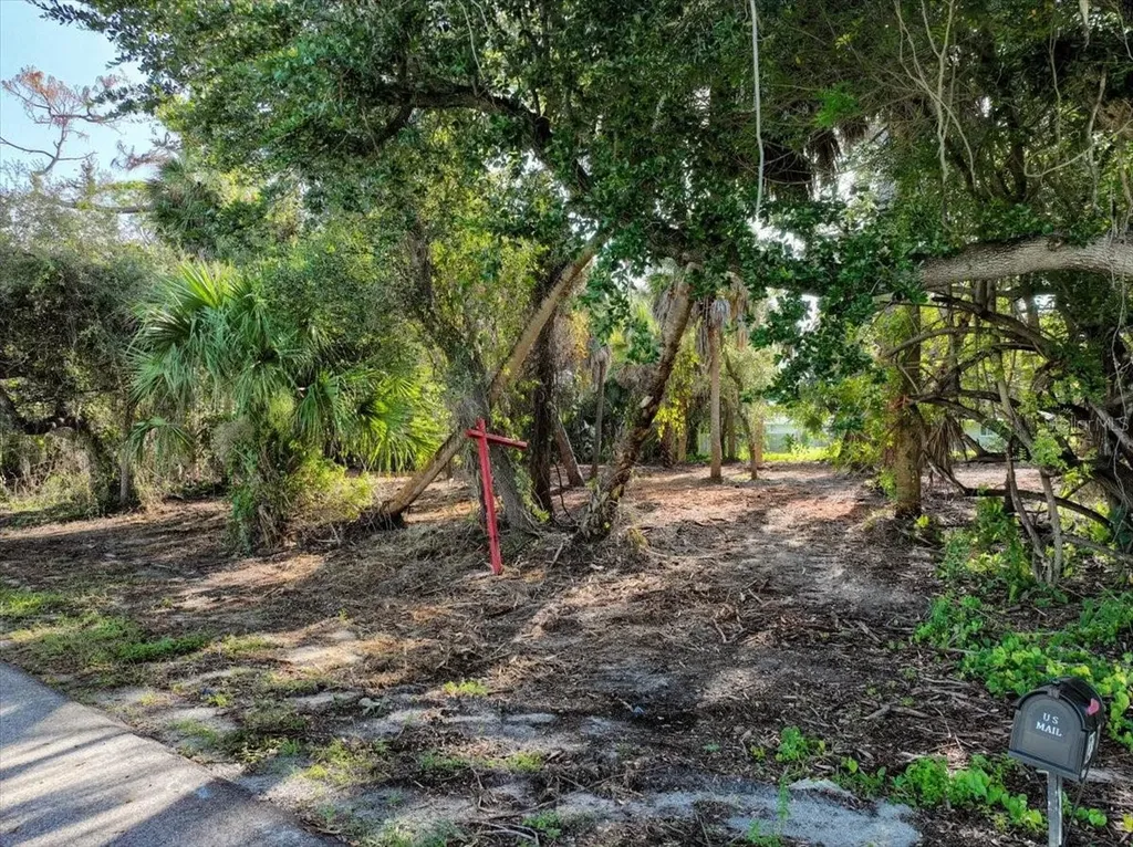 2340 Fintonrod Street Port Charlotte FL 33948