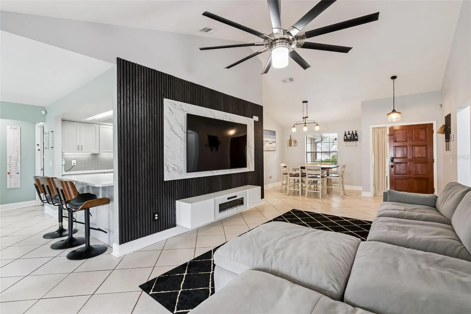 652 Carrigan Avenue Oviedo FL 32765
