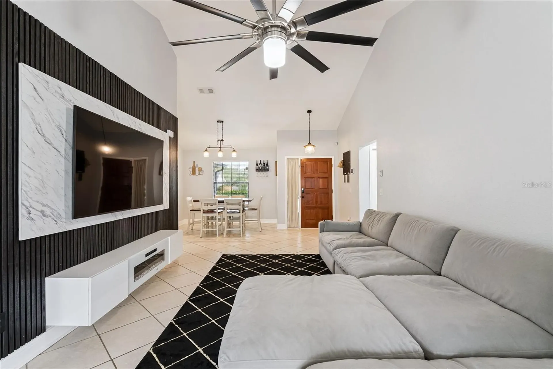 652 Carrigan Avenue Oviedo FL 32765