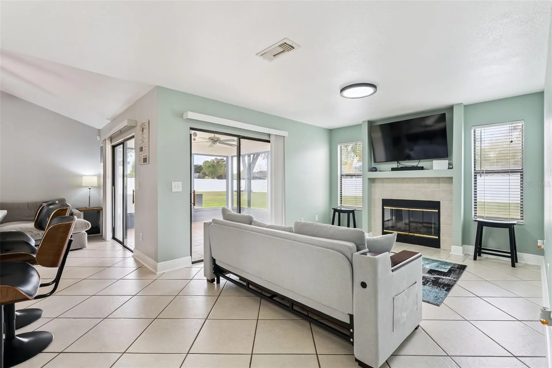 652 Carrigan Avenue Oviedo FL 32765