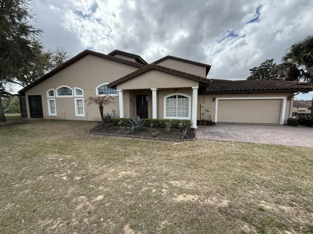 26812 Bella Vista Drive Howey In The Hills FL 34737