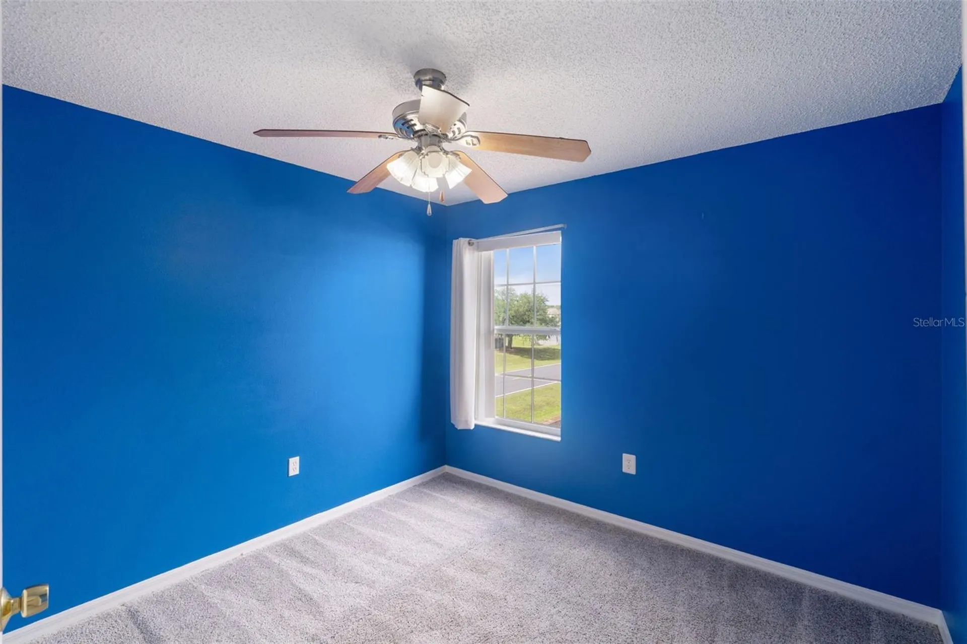 2414 Serenity Bend Kissimmee FL 34758
