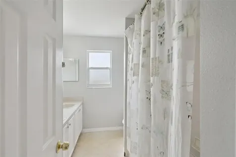2414 Serenity Bend Kissimmee FL 34758