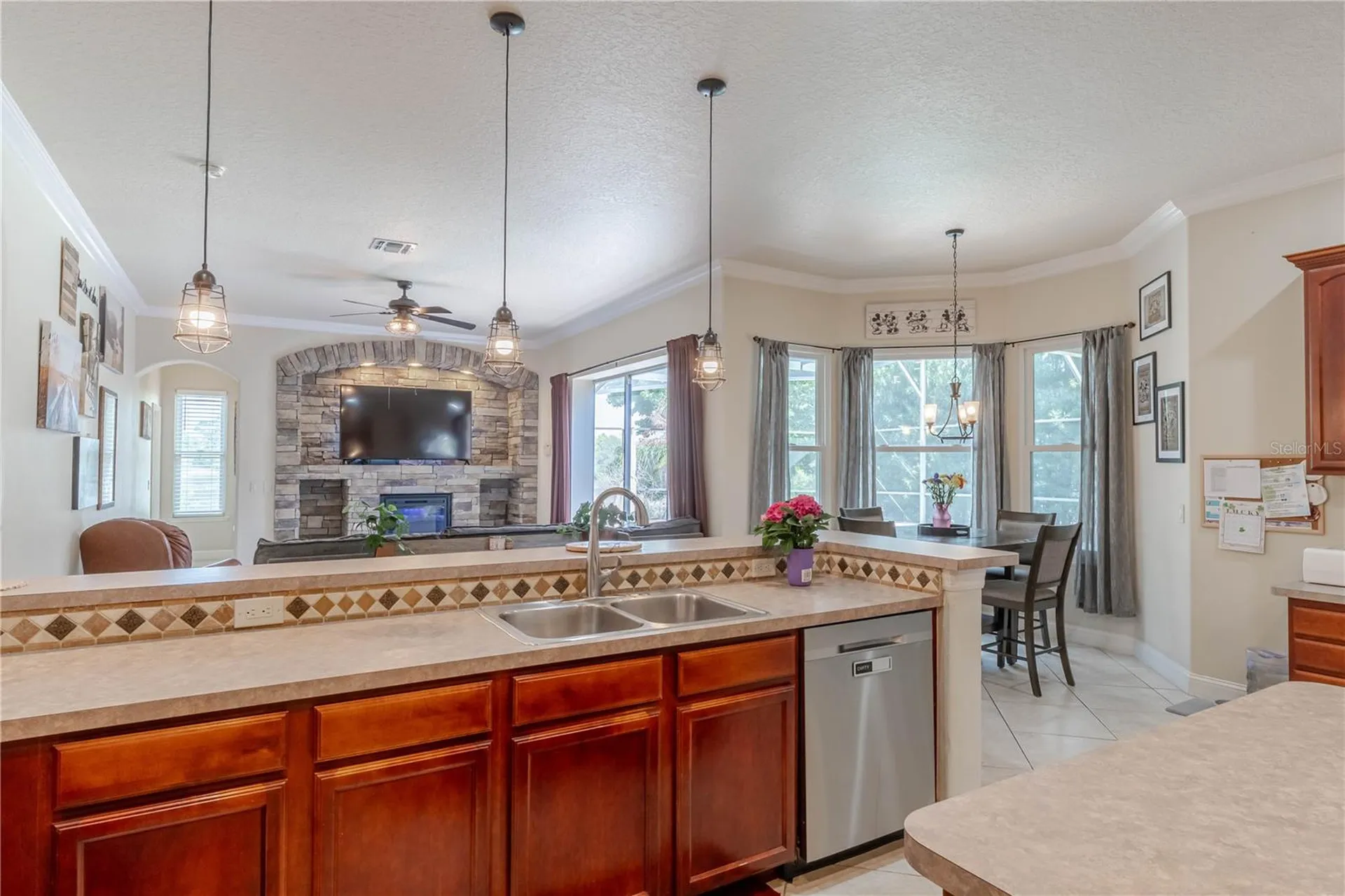 417 Grand Reserve Drive Davenport FL 33837