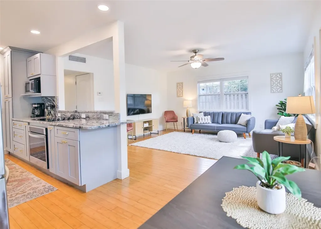 2181 Hyde Park Street Sarasota FL 34239