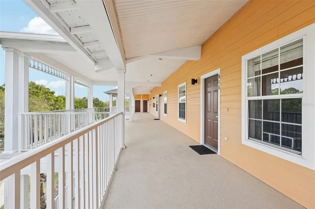 915 New Providence Davenport FL 33897