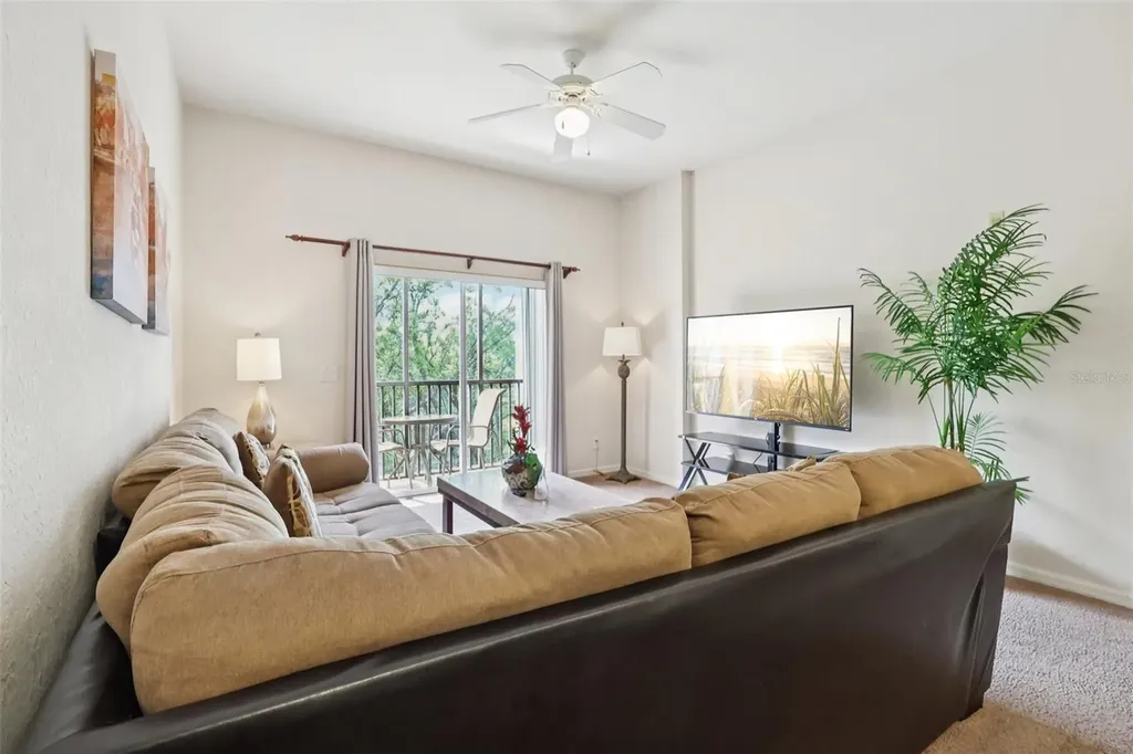 915 New Providence Davenport FL 33897