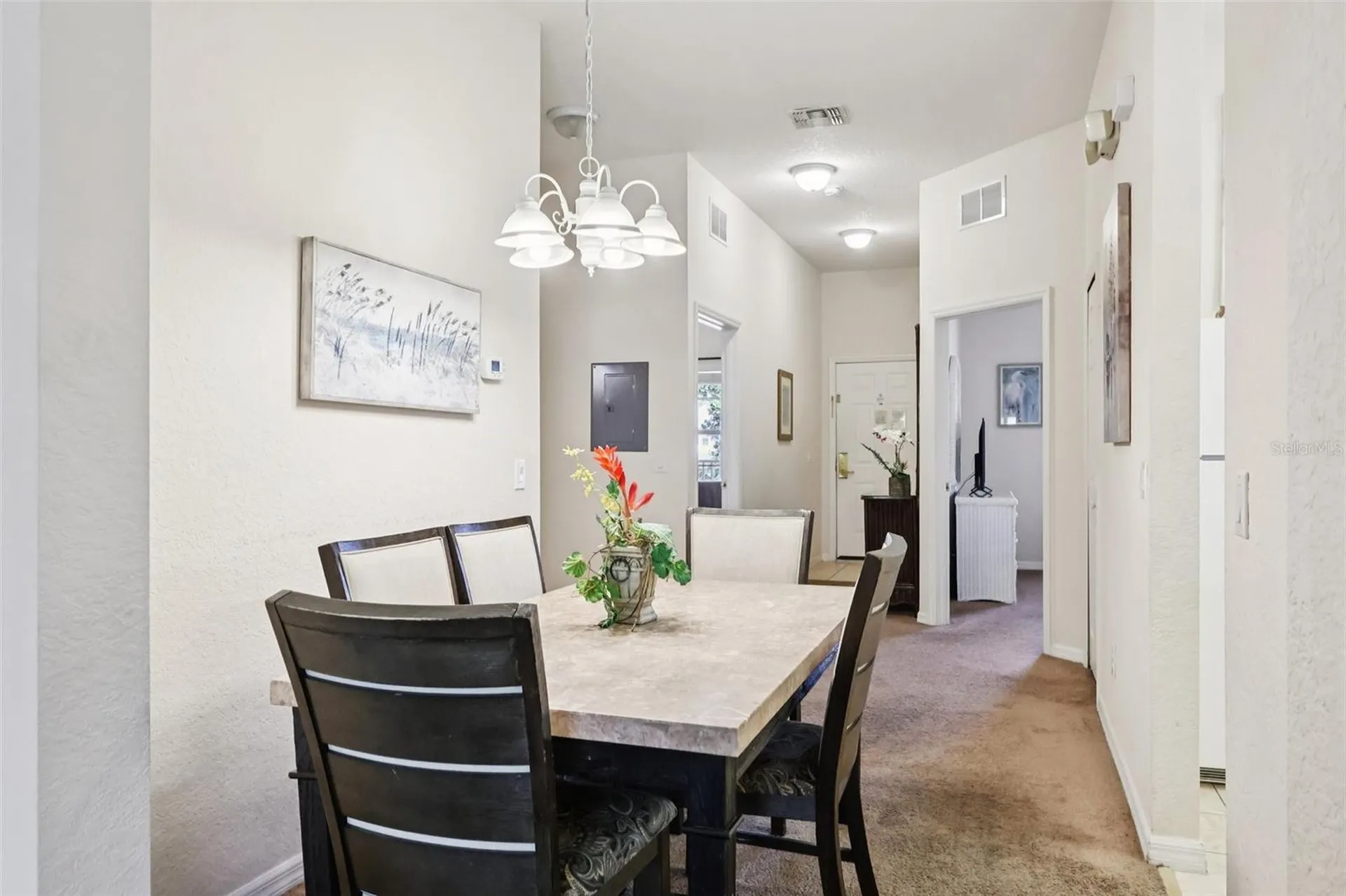 915 New Providence Davenport FL 33897