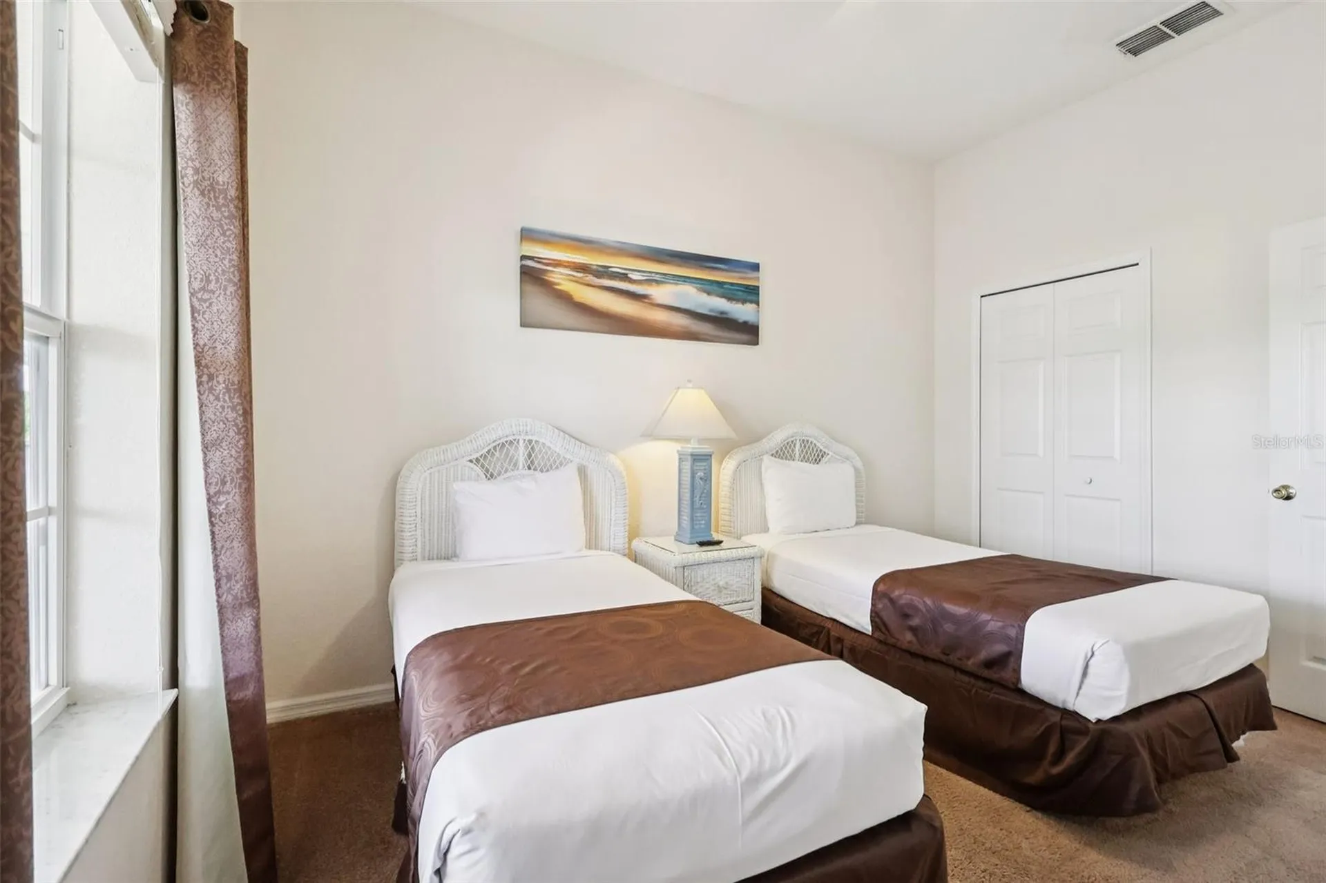915 New Providence Davenport FL 33897