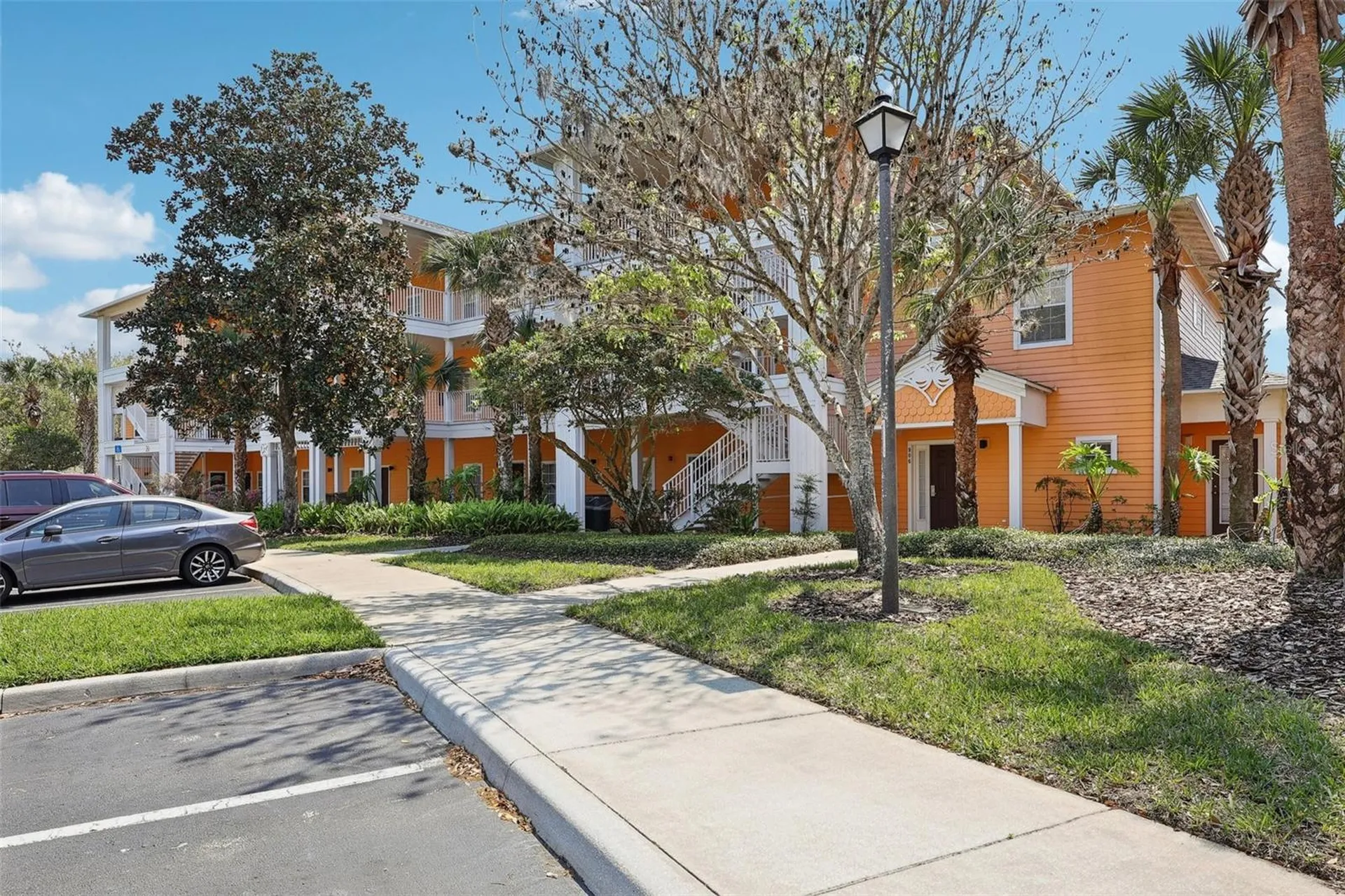 915 New Providence Davenport FL 33897