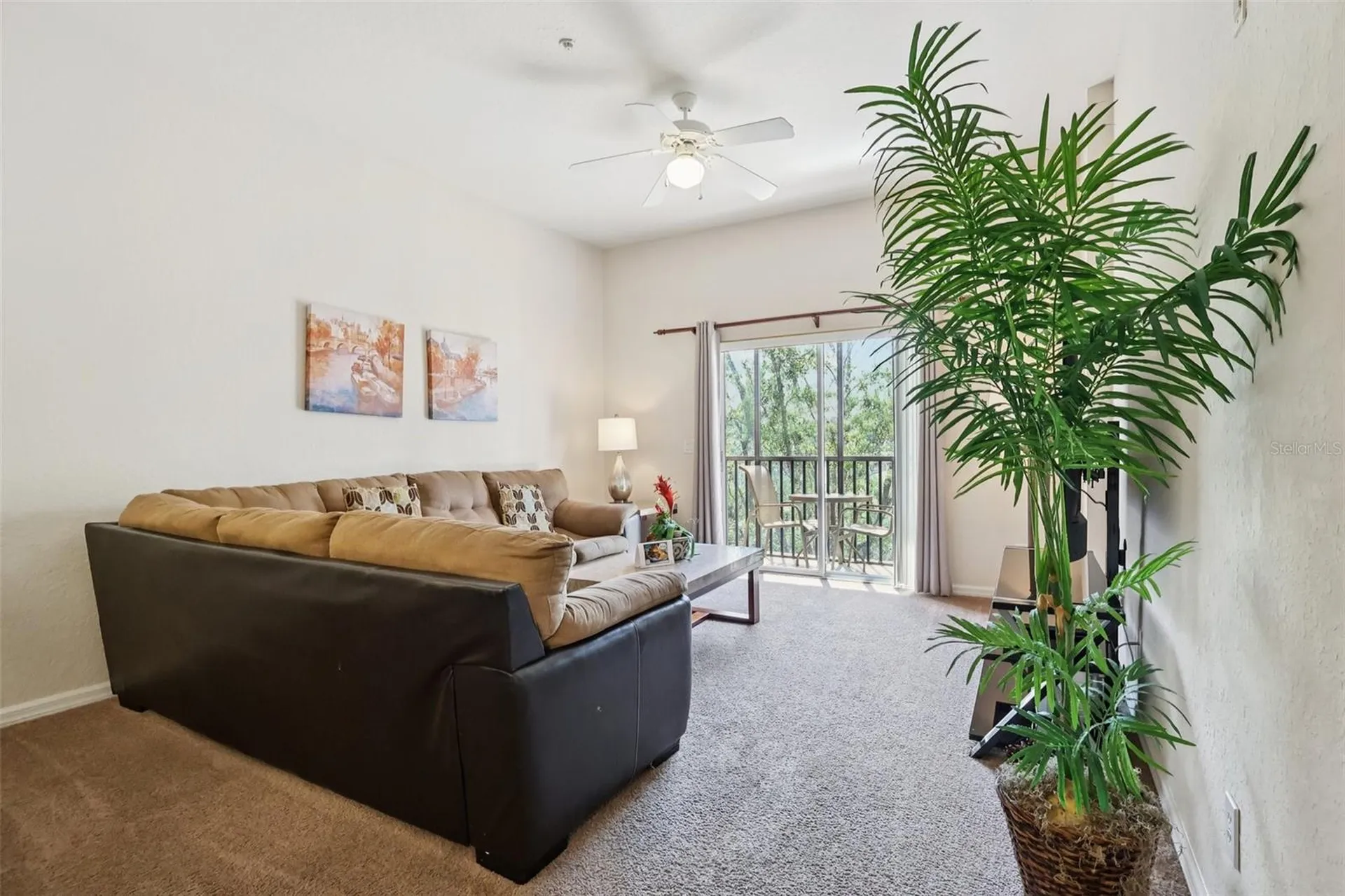 915 New Providence Davenport FL 33897