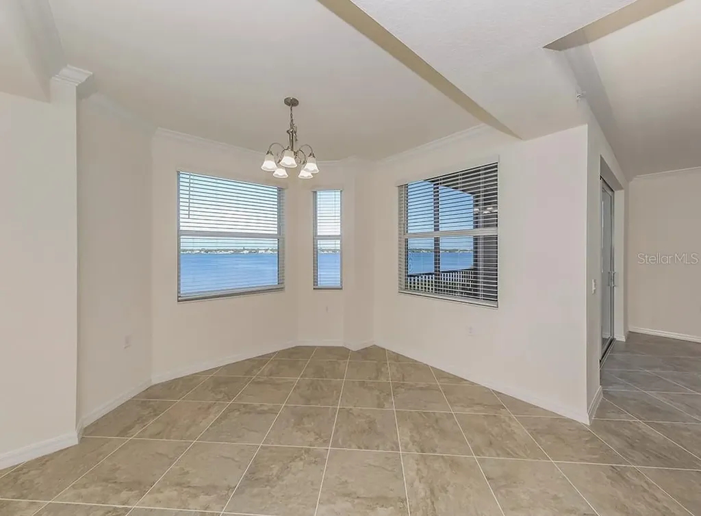 920 Tidewater Shores Loop Bradenton FL 34208