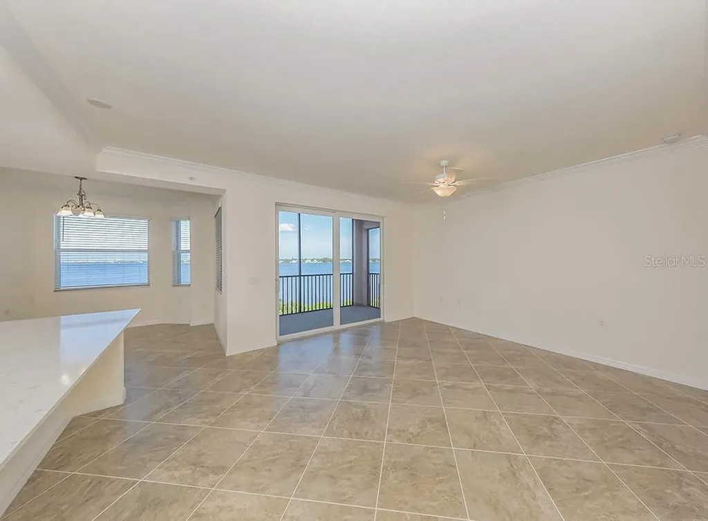 920 Tidewater Shores Loop Bradenton FL 34208