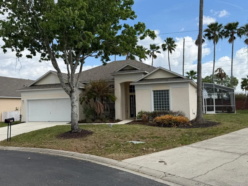 471 Holborn Loop Davenport FL 33897