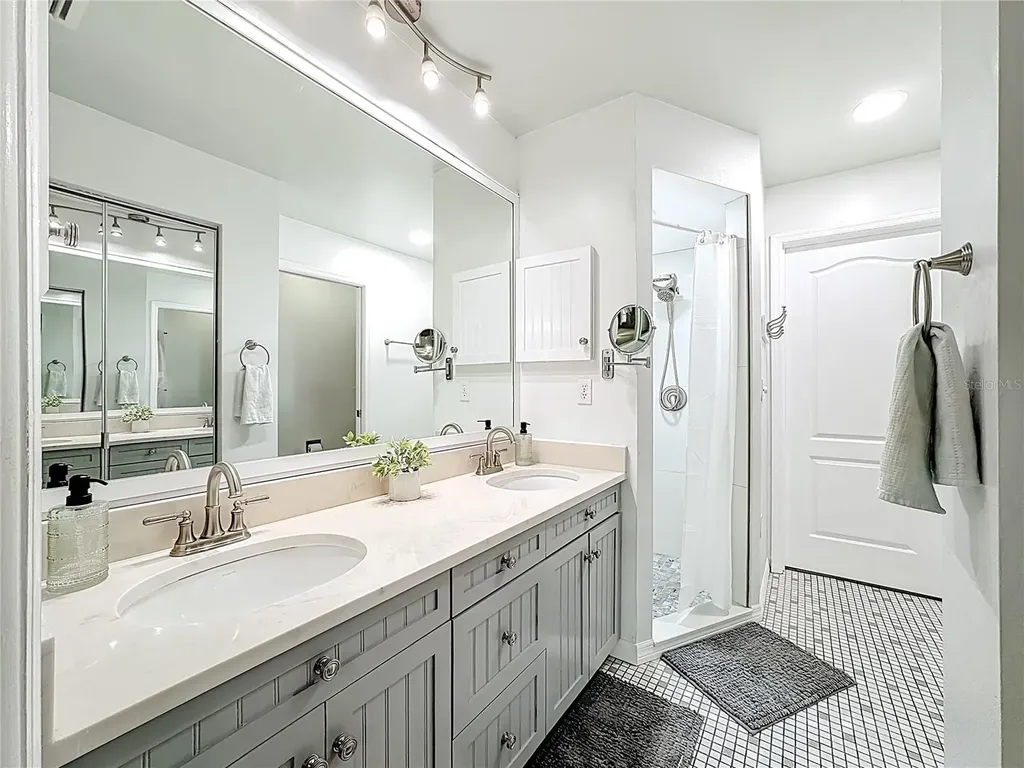 916 87th Street NW Bradenton FL 34209