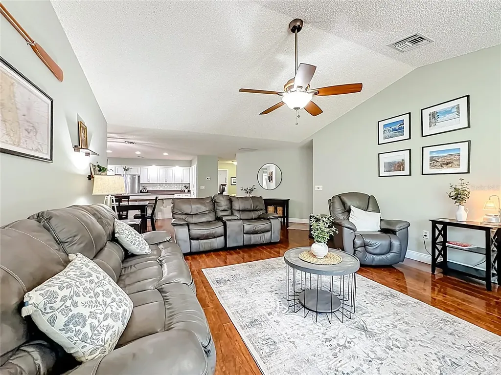 916 87th Street NW Bradenton FL 34209