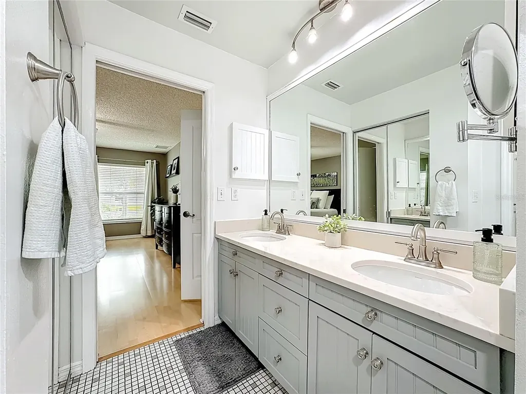 916 87th Street NW Bradenton FL 34209